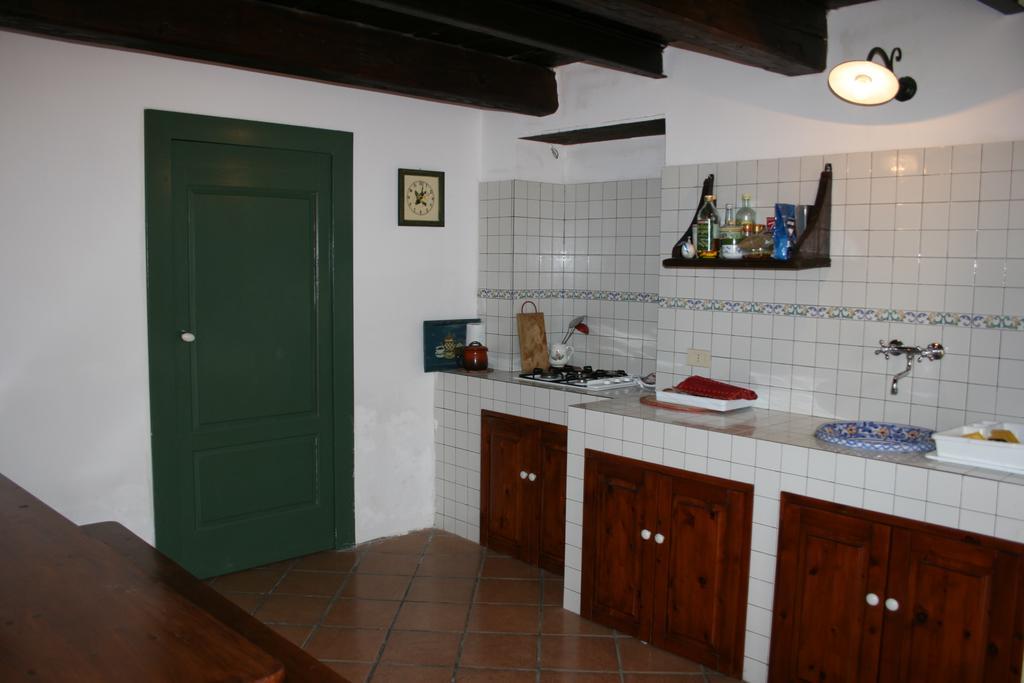 Holiday home Dei Leoni